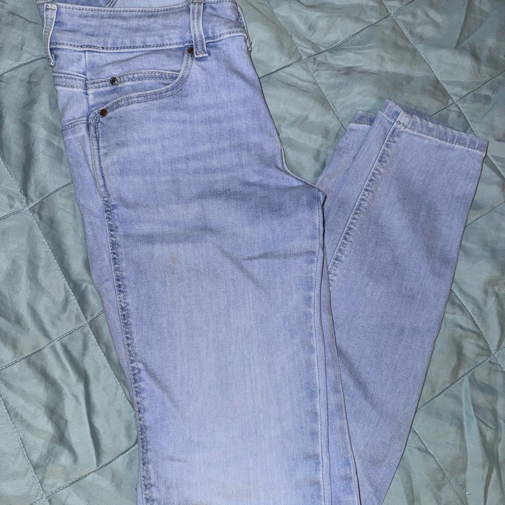 Guess Women's Light Blue Skinny Jeans